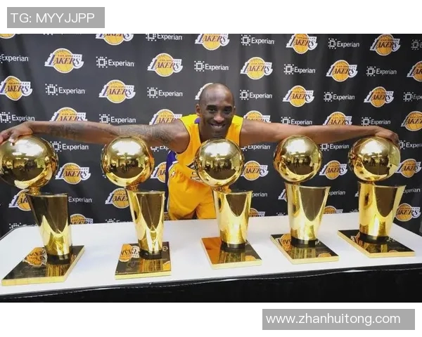 科比传奇:从篮球场上的巨星到全球偶像的心路历程与影响力解析 科比传奇:从篮球场上的巨星到全球偶像的心路历程与影响力解析