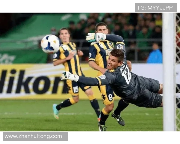 维罗纳与卡利亚里激战正酣比分揭晓精彩瞬间回顾