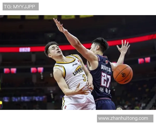 精彩对决直播广东对阵新疆全场回顾与精彩瞬间分析 精彩对决直播广东对阵新疆全场回顾与精彩瞬间分析