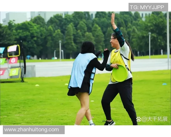 重庆飞盘队与南京飞盘队赛后复盘意识分析及战术反思