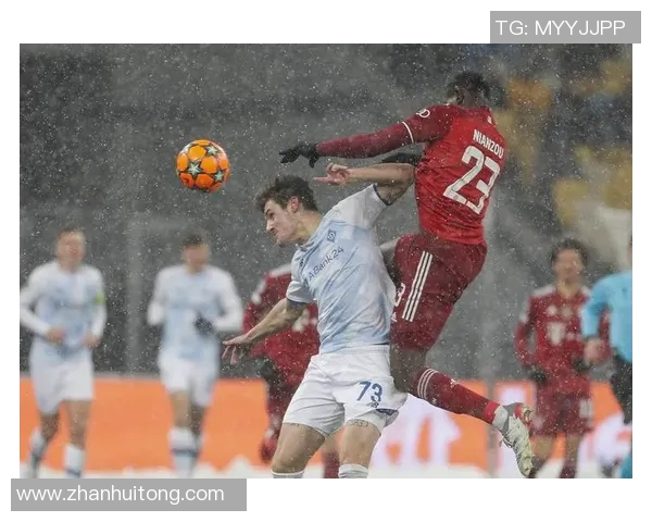 切尔西与基辅迪纳摩激战正酣比赛精彩瞬间回顾与分析